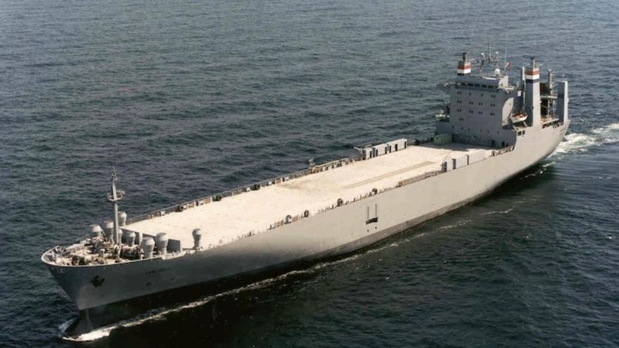 El buque norteamericano ‘Cape Texas’ viaja entre La Palma y Tenerife "para hacer tiempo para su próxima misión"