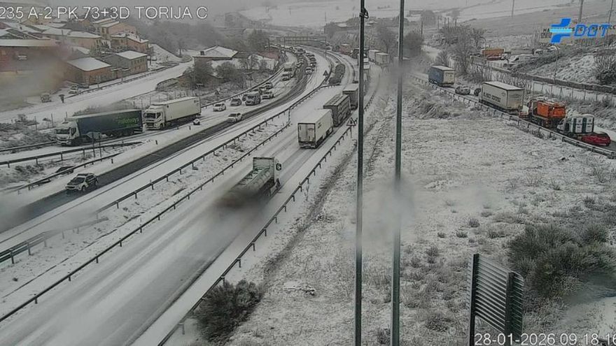 Nieve a la altura de Torija, en Guadalajara, este miércoles 28 de enero de 2026