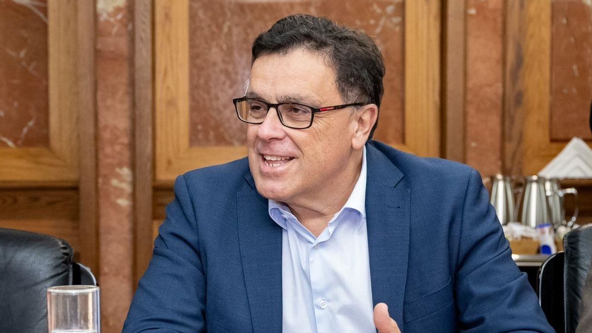 El Gobierno canario firma con las notarías un convenio para reducir plazos en las expropiaciones