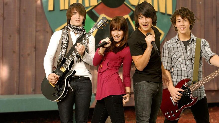Nostalgia millennial: esta mítica película protagonizada por Demi Lovato y los Jonas Brothers tendrá una tercera parte