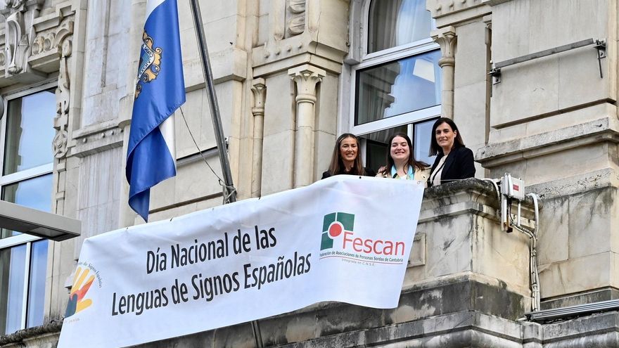 Santander conmemora el Día Nacional de la Lengua de Signos.