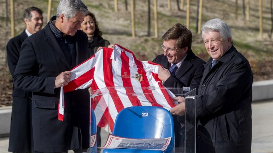 La venta del Atlético de Madrid remata el pelotazo de la familia Gil y Cerezo 33 años después de adquirirlo en "fraude de ley"