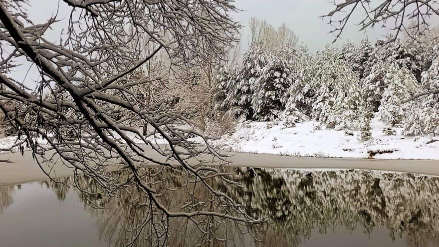 Nieve en Villanueva de Alcorón, en Guadalajara, el 24 de enero de 2026