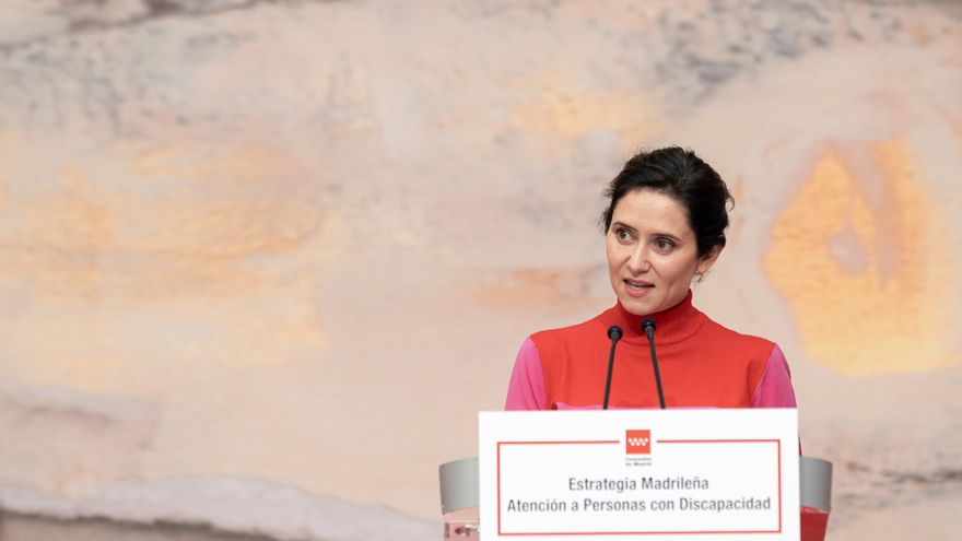 La presidenta de la Comunidad de Madrid, Isabel Díaz Ayuso, presenta la Estrategia Madrileña de Atención a Personas con Discapacidad-Horizonte 2028, en la Real Casa de Correos,