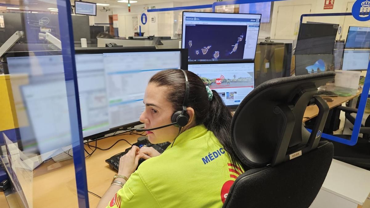 Herido tras un accidente de tráfico entre una moto y un coche en Arona