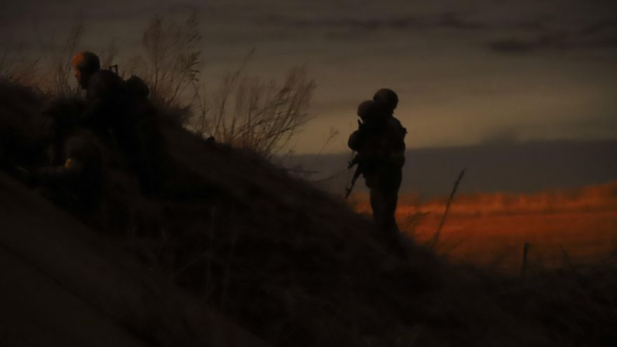 Ucrania mantiene sus posiciones militares mientras recibe más ayuda occidental