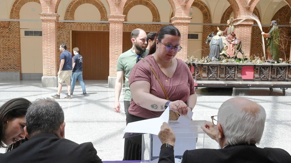 La Cofradía de Minerva y Veracruz de León rechaza que sus mujeres procesionen como los hombres