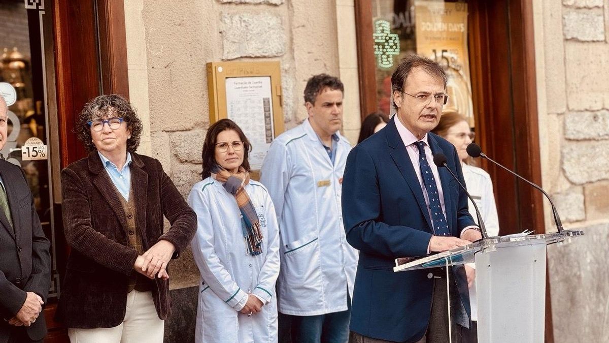 Adiós a cortar y pegar el código de barras del medicamento: Euskadi promete digitalizar las farmacias "de aquí a verano"