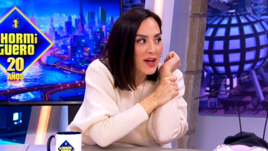 Tamara Falcó desvela el supuesto código de vestimenta que 'El Hormiguero' pide a sus colaboradores: "Nunca nos dejáis"