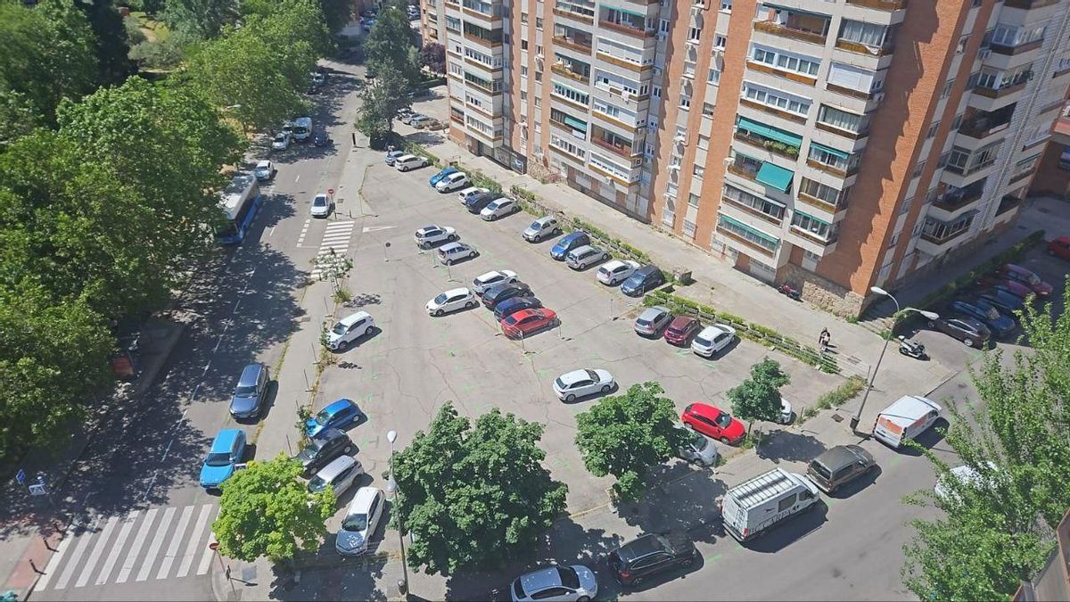 El actual aspecto del aparcamiento donde se instalará el cantón