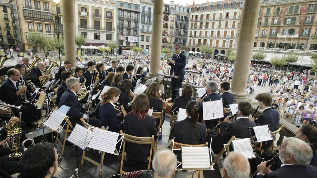 La Banda de Música Doinua de Berriozar ofrece este viernes un concierto en la Plaza del Castillo