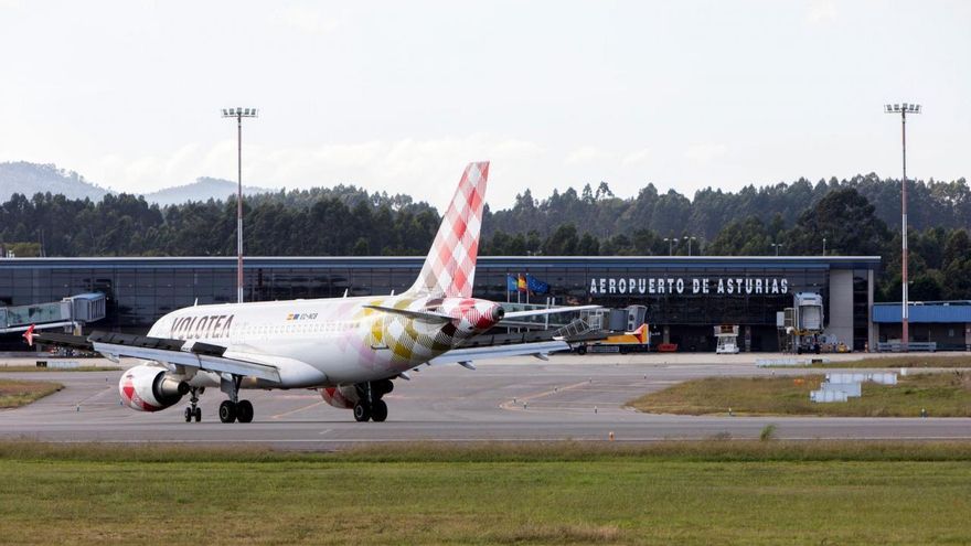 El Aeropuerto de Asturias bate récord de operaciones y pasajeros en el primer semestre del año
