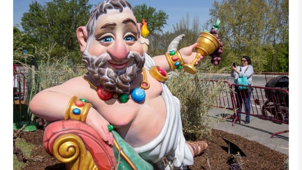 El mal tiempo altera el programa de actividades de Fallas en Logroño