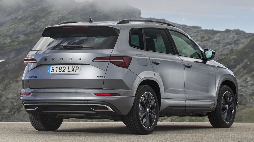 La gama Karoq se estructura en cuatro niveles de equipamiento. El Active está a la venta desde 22.500 euros.