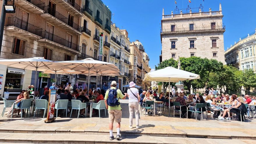 Un informe municipal sobre apartamentos turísticos en València propone una moratoria de dos años y señala la saturación de Ciutat Vella