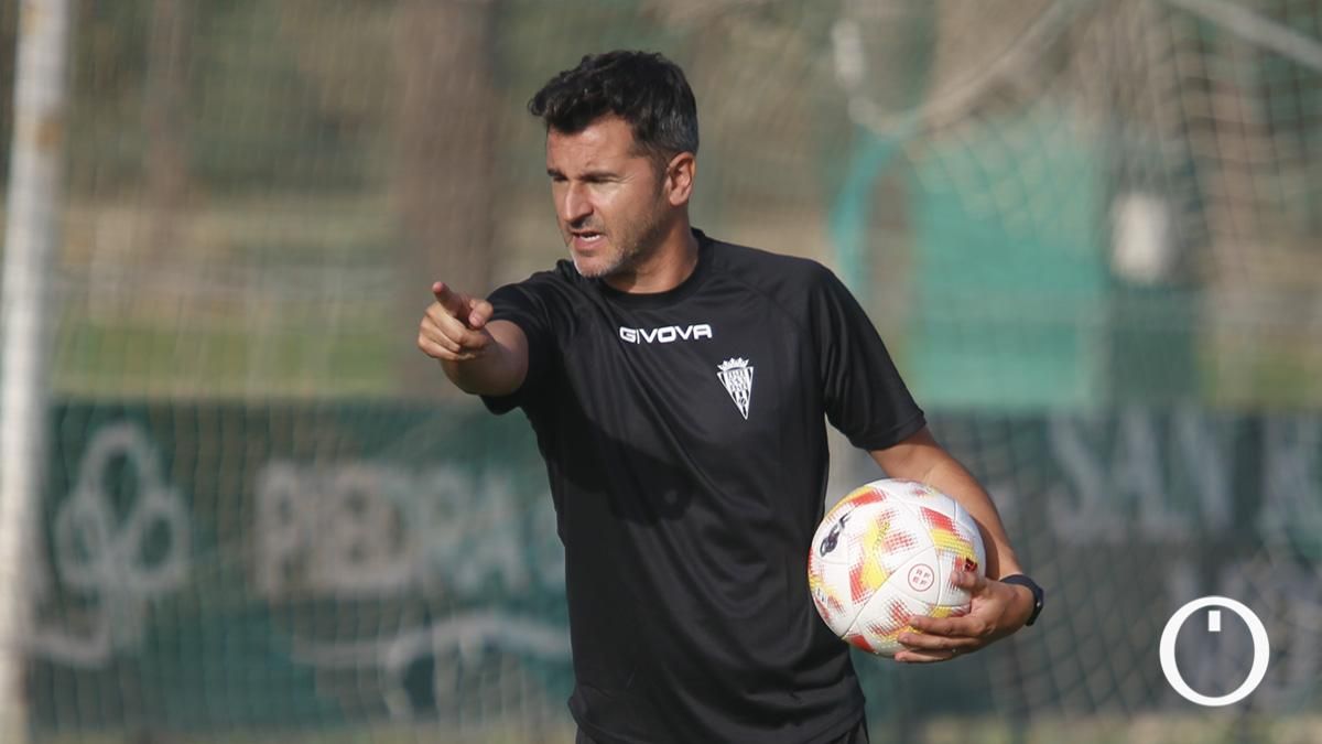 Primer entrenamiento del Córdoba CF tras las vacaciones
