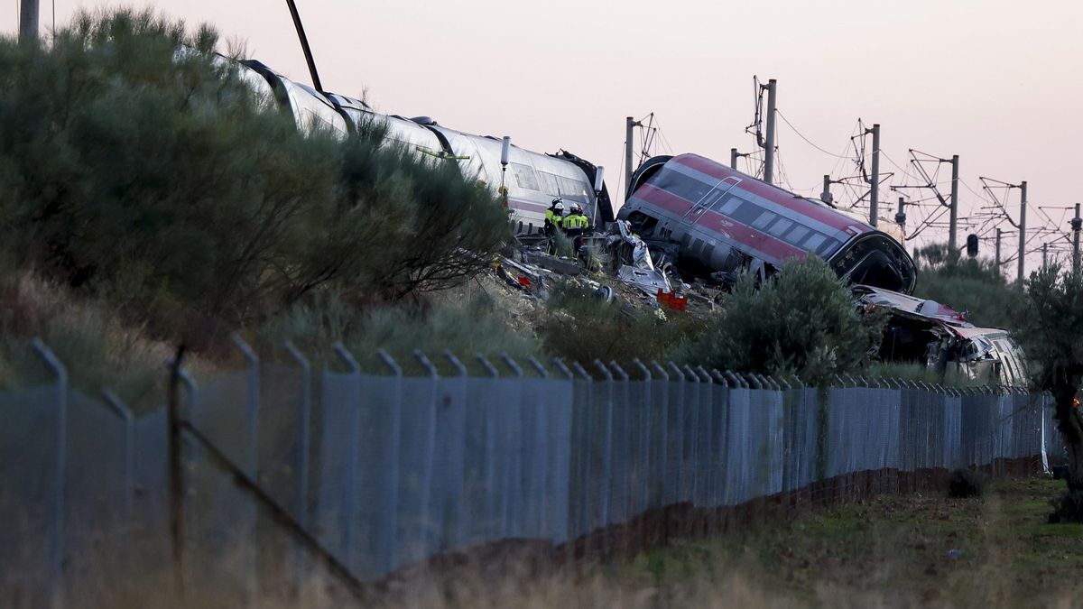 Accidente de tren en Urda, última hora en directo: los servicios de emergencia siguen en la zona del accidente y 53 heridos están hospitalizados