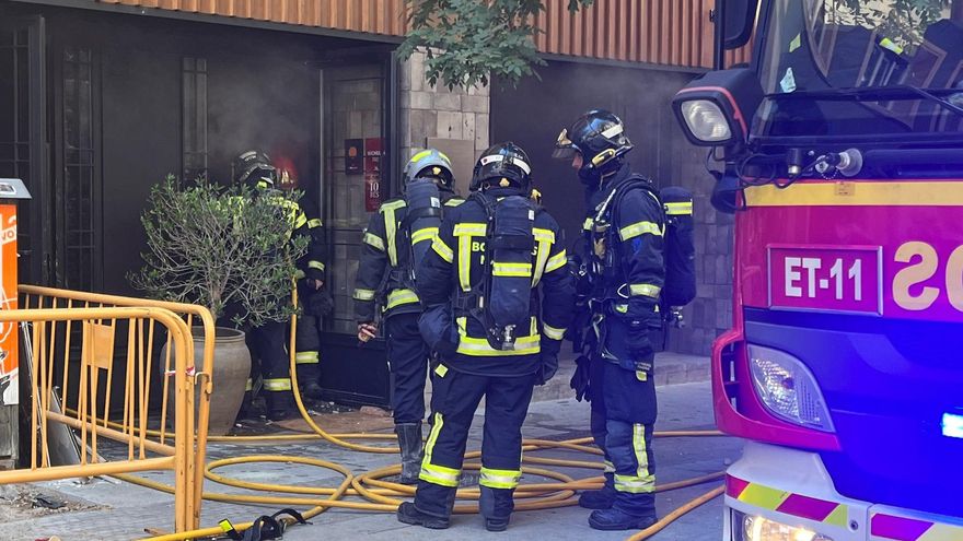 Incendio en la calle Ponzano: la cocina de un restaurante argentino sale ardiendo