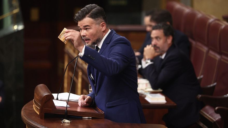 El portavoz de ERC en el Congreso, Gabriel Rufián, interviene durante una sesión plenaria, en el Congreso de los Diputados, a 2 de octubre de 2026, en Madrid (España). Eduardo Parra / Europa Press