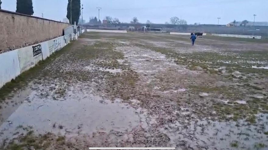 El fútbol en Nájera se juega en el barro: el Club amenaza con abandonar si no hay una opción seria en mayo
