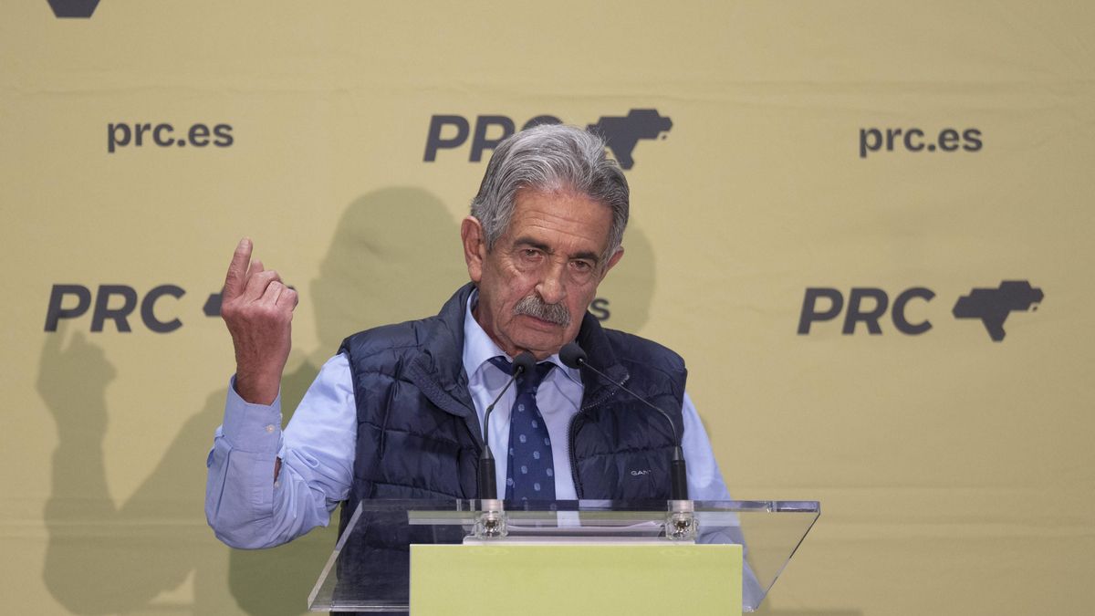Revilla: "Me piden que sea el secretario general para que no haya ningún tipo de escisión en el partido"