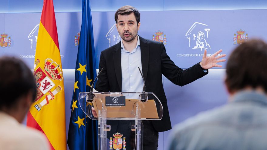 El diputado de Podemos Javier Sánchez Serna ofrece una rueda de prensa anterior a la Junta de Portavoces, en el Congreso de los Diputados, a 24 de septiembre de 2024, en Madrid (España).