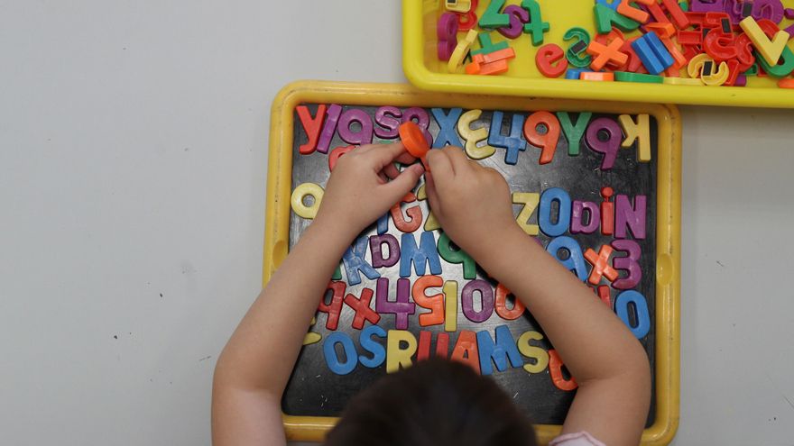 El desmantelamiento de la prestación por hijo para familias pobres deja sin ayudas a niños vulnerables