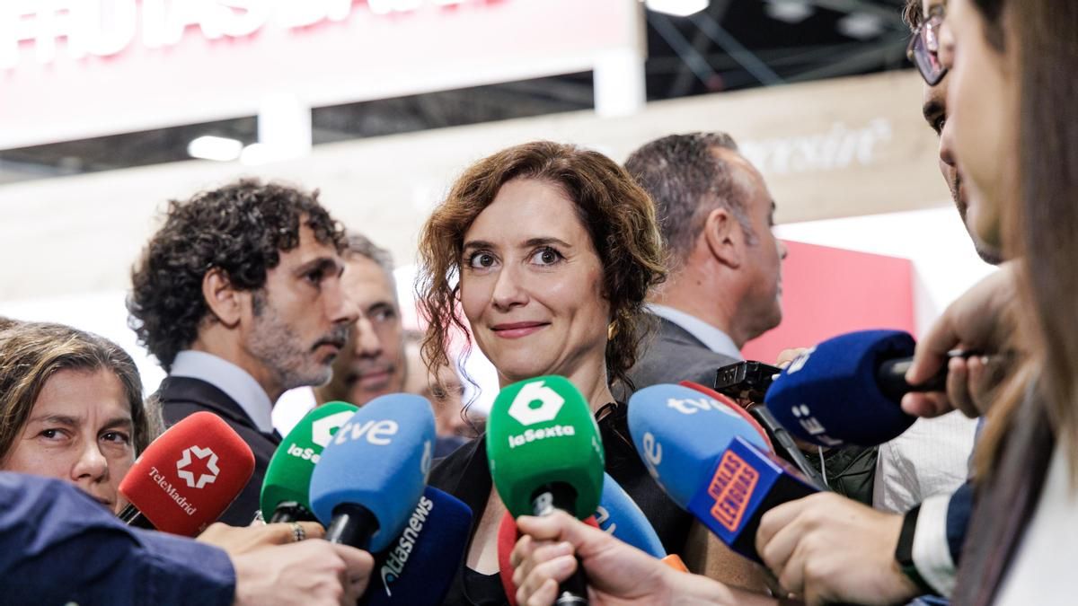 La presidenta de la Comunidad de Madrid, Isabel Díaz Ayuso, durante una visita a la Feria Fruit Attraction 2026