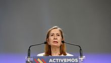 La vicepresidenta primera del Congreso, Ana Pastor, este lunes, en rueda de prensa.