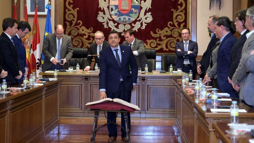 Carlos García (PP),presidente de la Diputación de Ávila tras prosperar moción