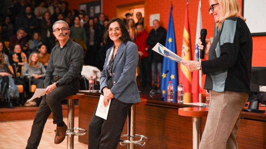 Conchi López aspira ser la primera rectora y a promover un "cambio profundo" de la UC