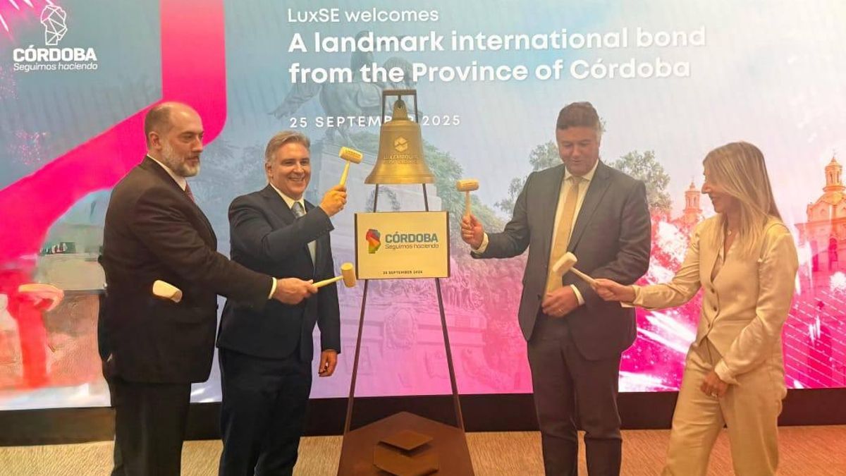 El gobernador Martín Llaryora tocó la campana de apertura y consolidó la proyección internacional de la Provincia.