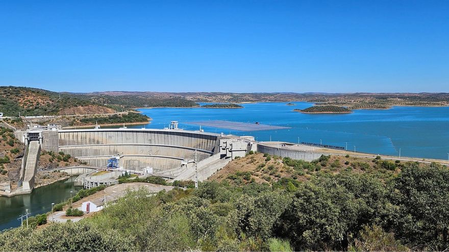 El agua que Andalucía pide a Portugal es de una presa que se abastece con el recorte al regadío extremeño y castellano