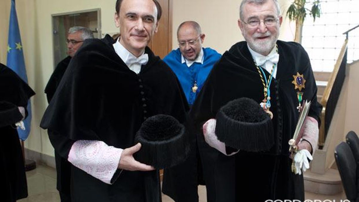 Toma de posesión de Villamandos como nuevo Rector de la UCO