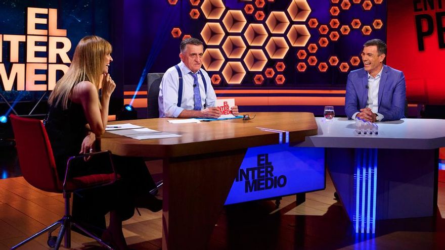 'El Intermedio' (11.9%) se dispara a máximo de temporada con la entrevista en plató a Pedro Sánchez
