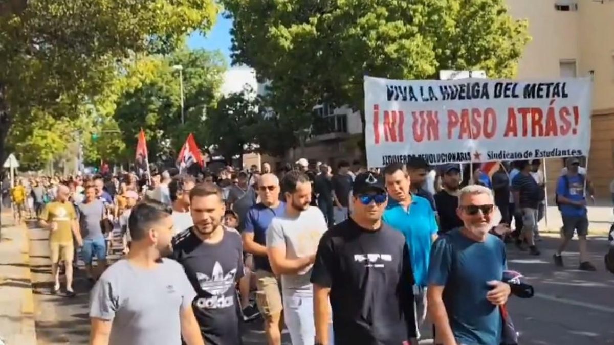 Nueva manifestación en Cádiz horas antes de otro intento para desbloquear la negociación del convenio del metal