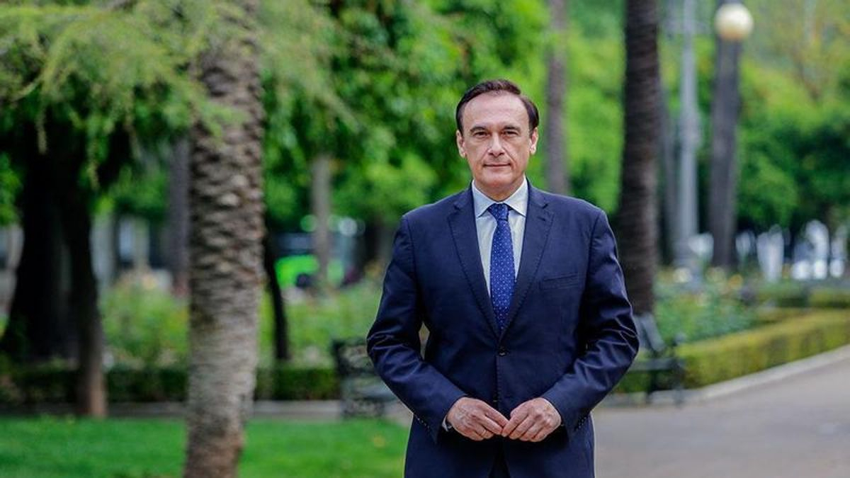 El que fuera rector de la UCO y consejero de Universidad, Investigación e Innovación, José Carlos Gómez Villamandos | ALEX GALLEGOS
