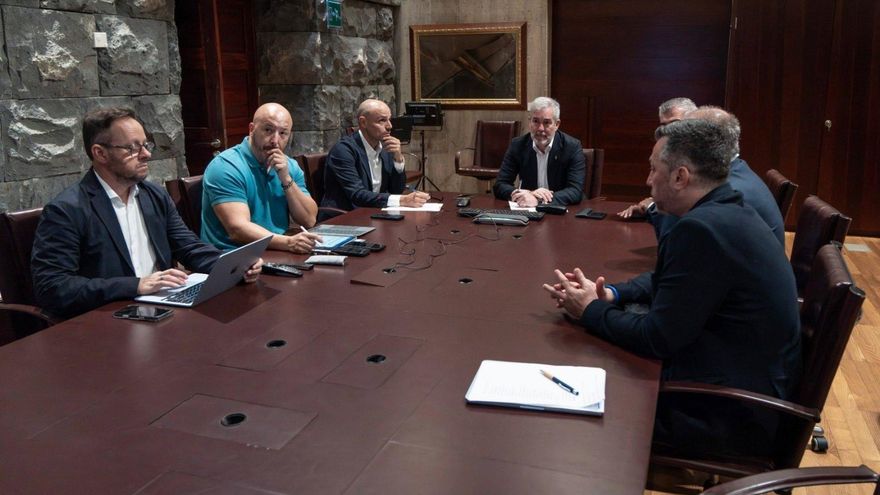 El Gobierno canario convoca a entidades isleñas y grupos parlamentarios para coordinar ayudas para Venezuela