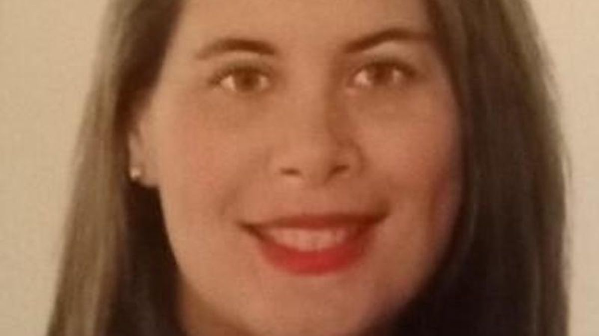 SONIA BEZARES 45 AÑOS