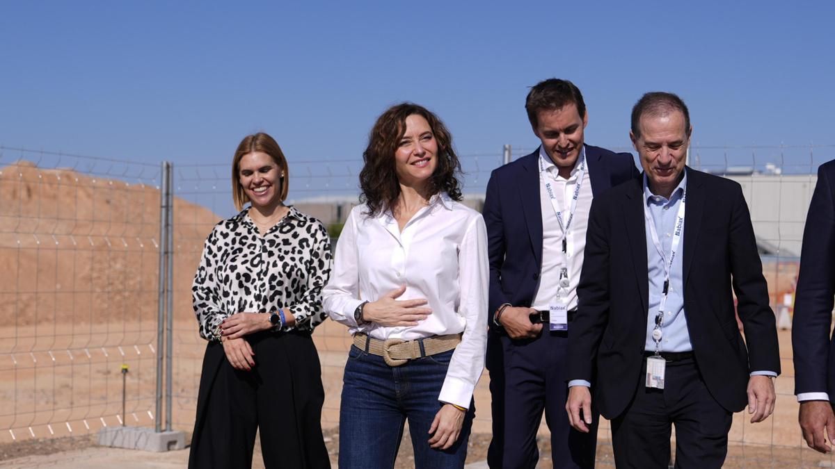 La presidenta de la Comunidad de Madrid, Isabel Díaz Ayuso, este viernes en Alcalá de Henares.