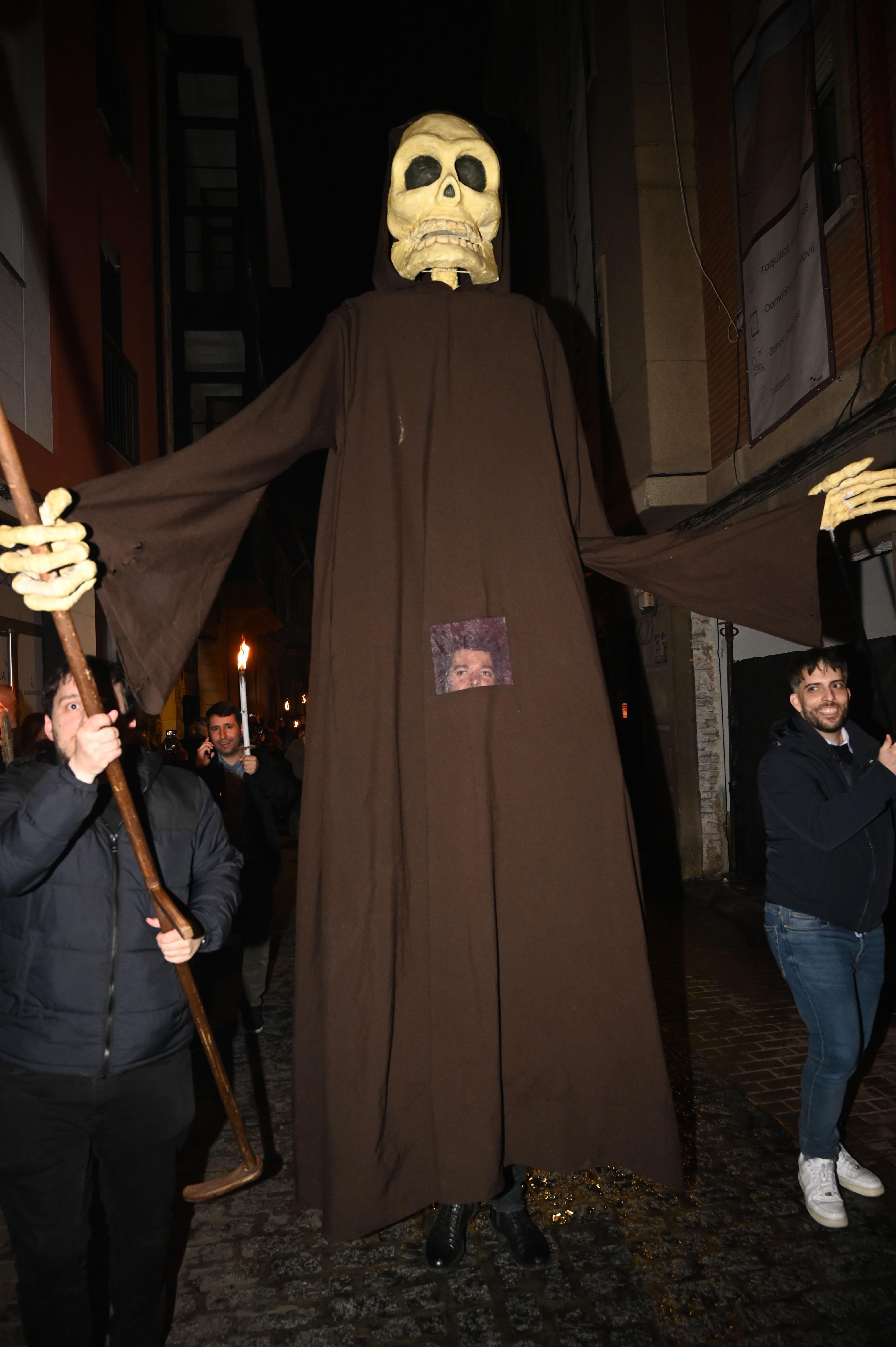 El Entierro de Genarín, el orujo de la pasión pagana de la Semana Santa de León