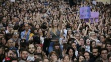 Una marea feminista dicta su sentencia en la calle: "No es abuso, es violación"