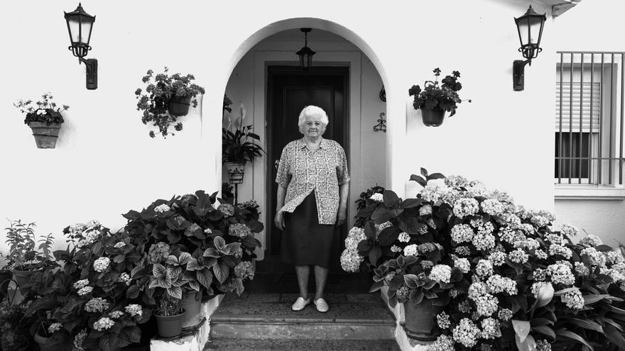 Viaje a las colonias de Madrid, cuando era posible soñar con la vivienda: "Son una singularidad que mantienen los vecinos"