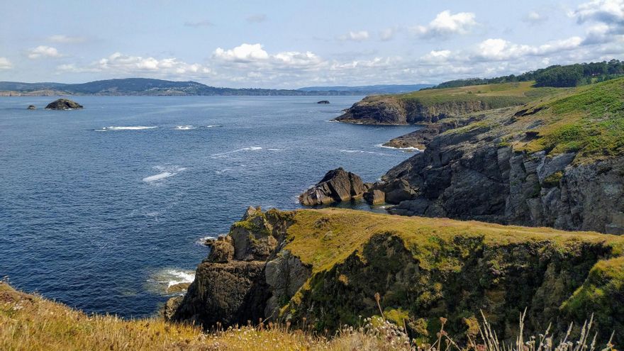 En la costa de Oleiros también se encuentran calas pequeñas como Dorneda o As Margaridas.