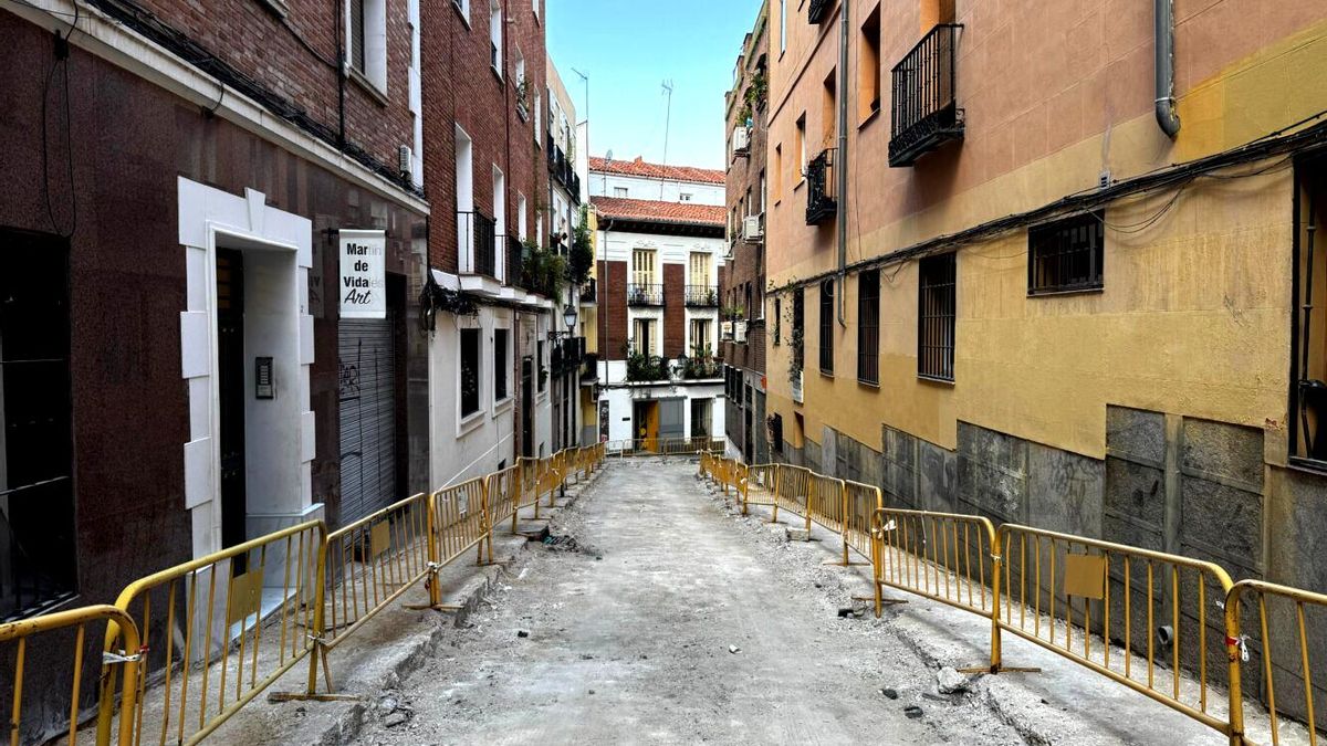 Obras en seis calles de Lavapiés para mejorar su accesibilidad y drenaje