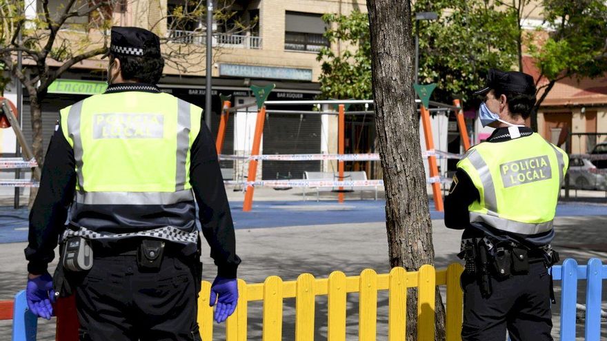 "Cuando el policía me acompañó a casa, intentó besarme": guerra en la Policía Local de Paiporta por actuaciones deplorables en violencia de género