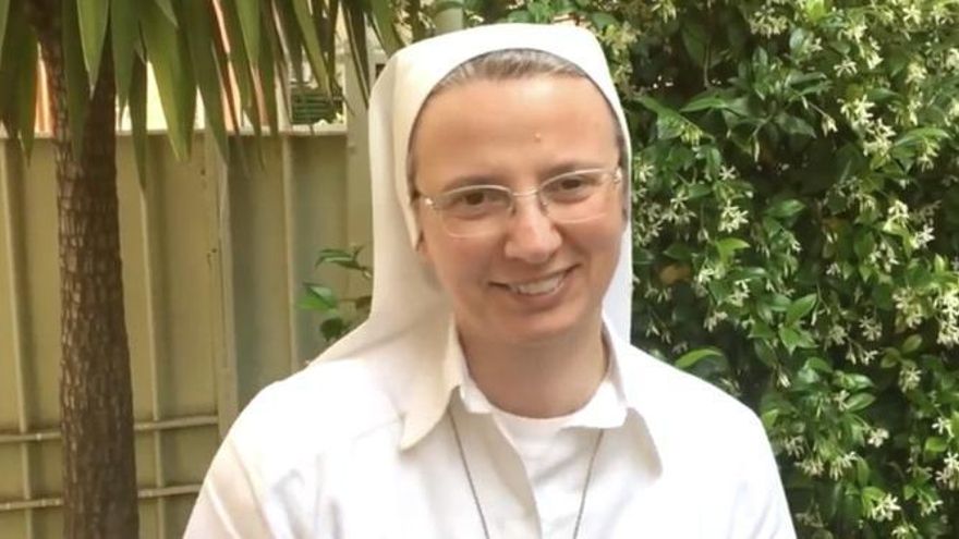 El Papa nombra por primera vez en la historia a una mujer como 'ministra' del Vaticano