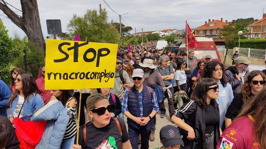 Cantabristas: "La histórica manifestación en Loredo y Langre merece respeto y que los partidos no se queden mudos"