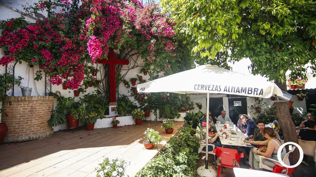 Tercer premio en Recintos Cerrados Cruz de la Asociación Amigos Niños Saharauis