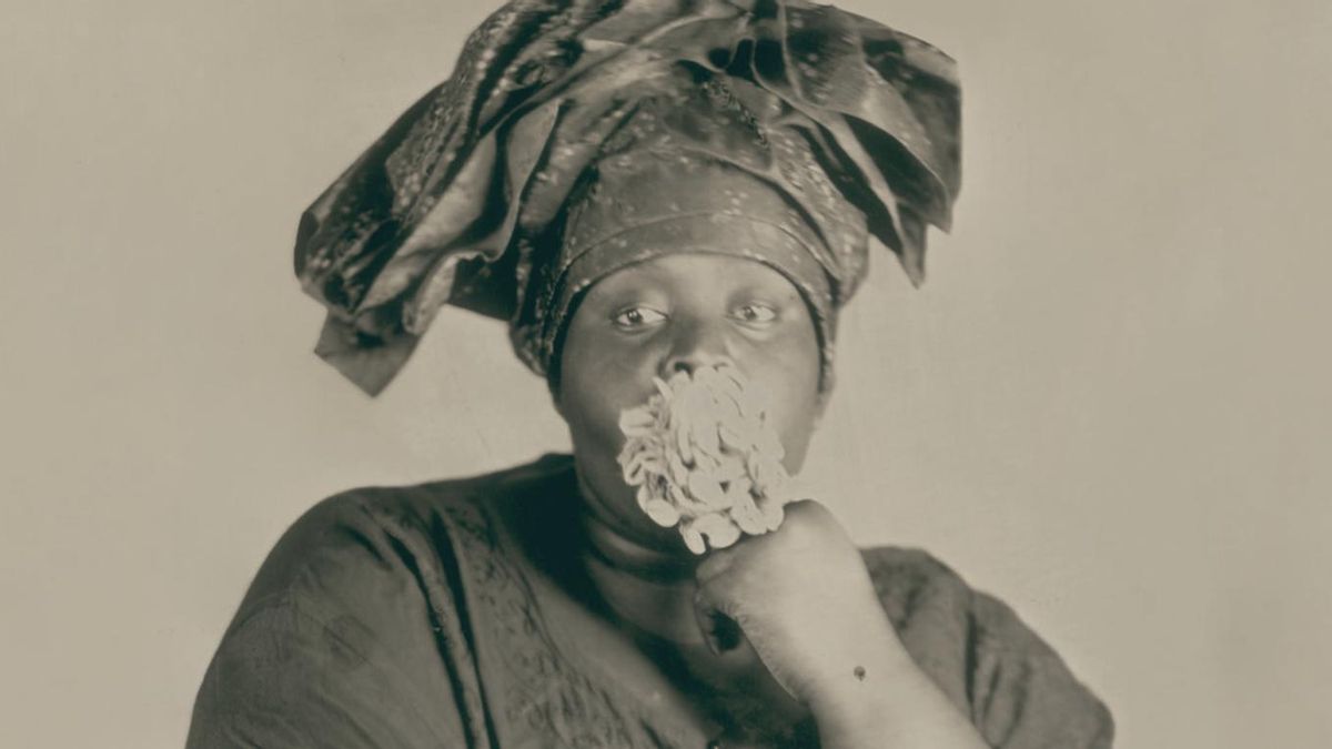 Khadija Saye. Siguiendo una estrella fugaz